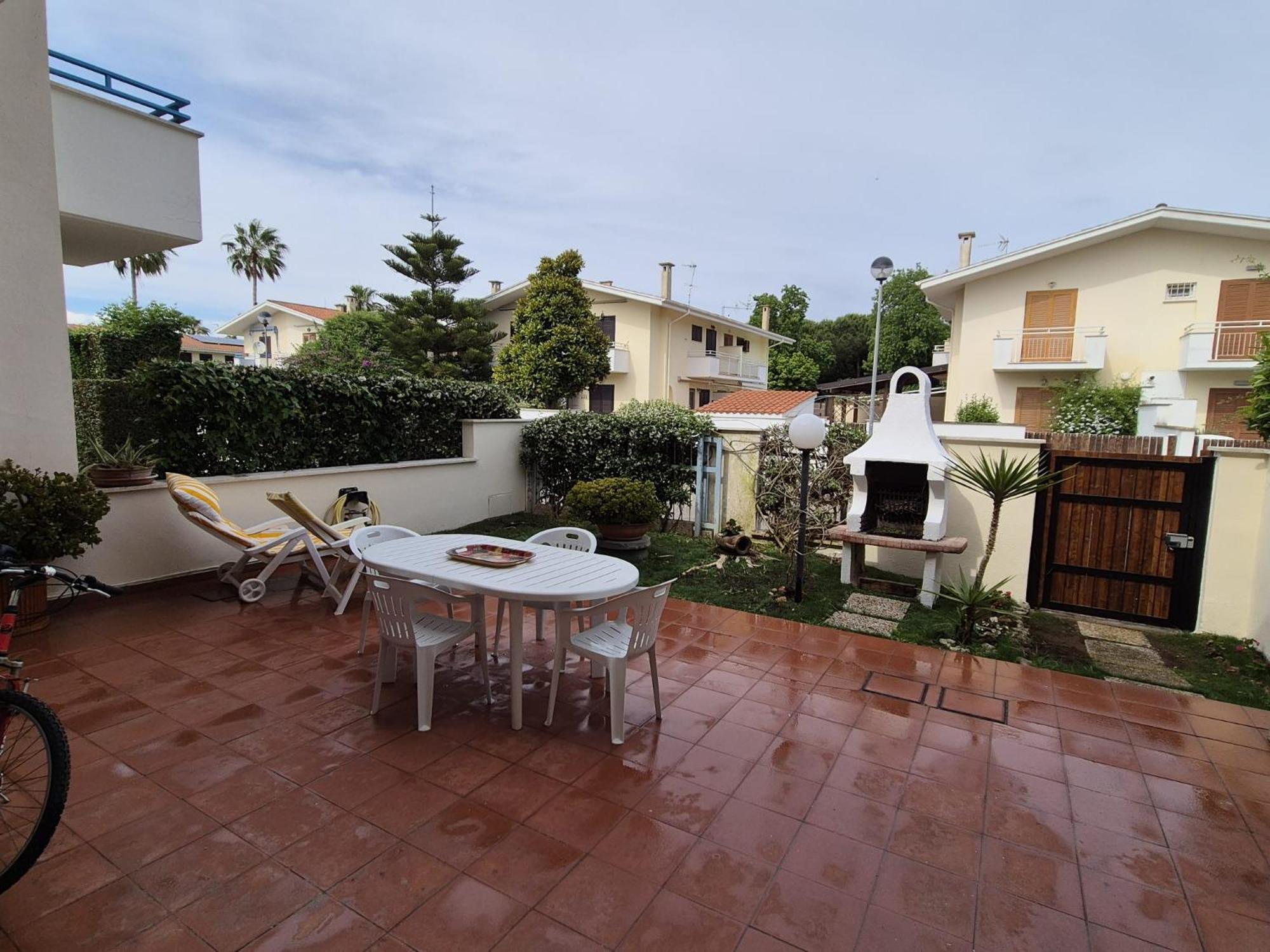 Villa Sabaudia Esterno foto